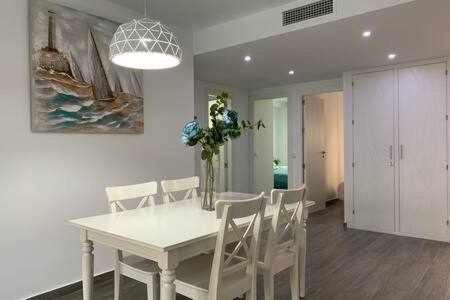Apartamento Centro Torremolinos Con Parking Екстериор снимка